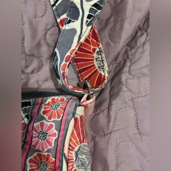 Vera Bradley Shoulder Bag Cherry Blossom Floral Pattern. - Picture 6 of 10